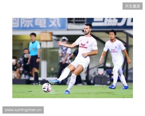 官方:37岁陈柏良加盟定南赣联,身披17号球衣 官方:37岁陈柏良加盟定南赣联,身披17号球衣